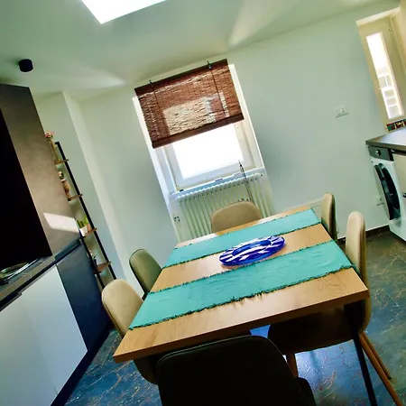 شقة Casa Di Zeno 18 ترييستي