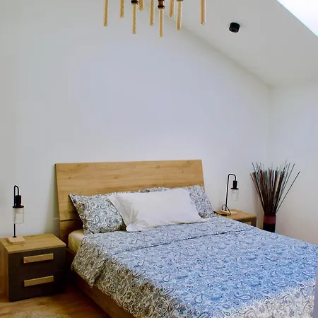 Casa Di Zeno 18 * Триест