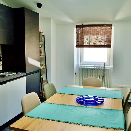 Lägenhet Casa Di Zeno 18